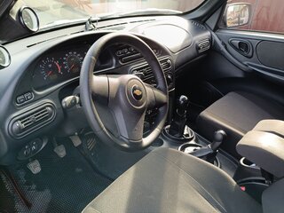 2012 Chevrolet Niva I Рестайлинг, серый, 527000 рублей, вид 5
