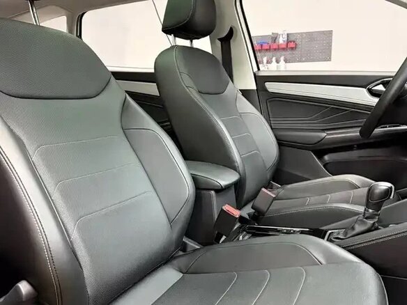 2023 Jetta VS7 I Рестайлинг 1, белый, 1690213 рублей - вид 7