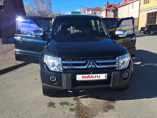 2007 Mitsubishi Pajero IV, зелёный, 1749000 рублей, вид 1