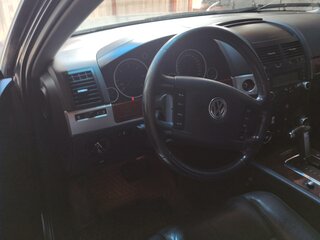 2005 Volkswagen Touareg I, серый, 1100000 рублей, вид 5