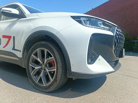 2025 Chery Tiggo 7L I, белый, 2690000 рублей, вид 4
