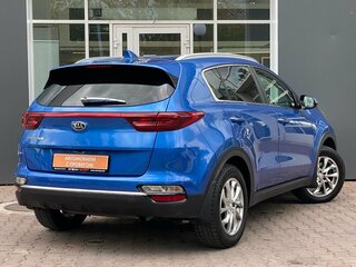 2018 Kia Sportage IV Рестайлинг, синий, 1949000 рублей, вид 2