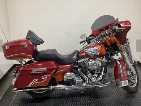 2011 Harley-Davidson Electra Glide, оранжевый, 630000 рублей, вид 1