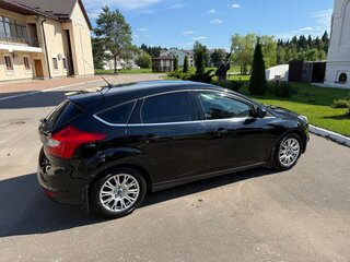 2011 Ford Focus III, чёрный, 900000 рублей, вид 2