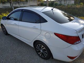 2016 Hyundai Solaris I Рестайлинг, белый, 1250000 рублей, вид 1