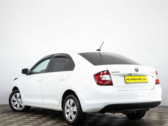 2018 Skoda Rapid I Рестайлинг, белый, 1249000 рублей - вид 3
