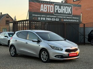 2012 Kia Ceed II, серебристый, 890000 рублей, вид 1