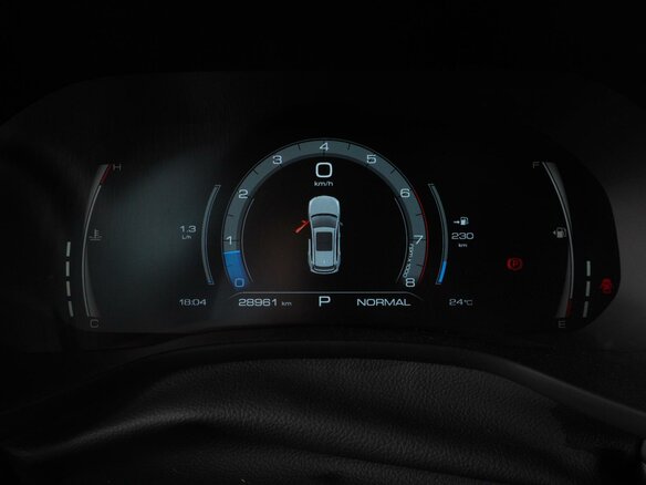 2024 Haval Jolion I Рестайлинг, красный, 2390000 рублей - вид 16