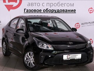 2019 Kia Rio IV, чёрный, 1275000 рублей, вид 1