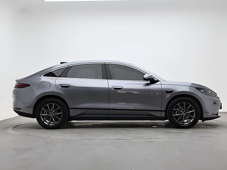 2025 BYD Qin L, серый, 2090000 рублей, вид 4