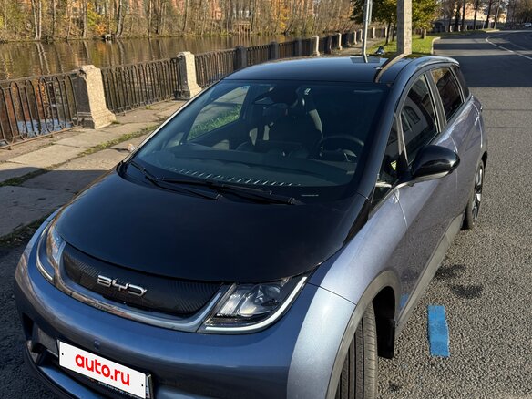 2023 BYD Dolphin I, серый, 2050000 рублей - вид 2