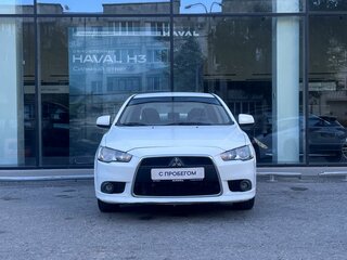 2013 Mitsubishi Lancer X Рестайлинг, белый, 813000 рублей, вид 2