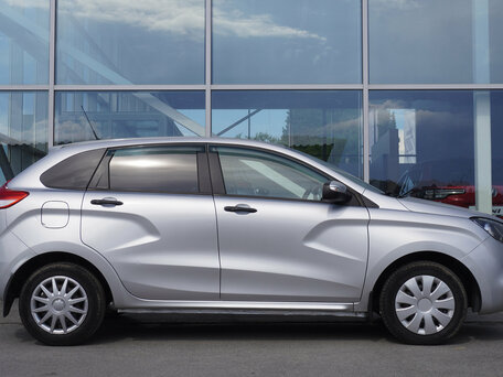 2018 Lada (ВАЗ) XRAY I, серебристый, 679000 рублей, вид 4