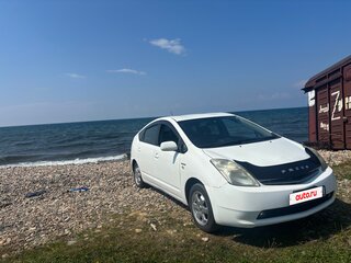 2006 Toyota Prius II Рестайлинг (XW20), белый, 620000 рублей, вид 3