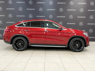 2019 Mercedes-Benz GLE Coupe 400 I (C292), красный, 5000000 рублей, вид 4