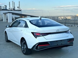 2023 Hyundai Elantra N Line VII (CN7) Рестайлинг, белый, 2441000 рублей, вид 3