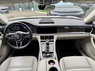 2018 Porsche Panamera 4 II, серый, 6600000 рублей, вид 4