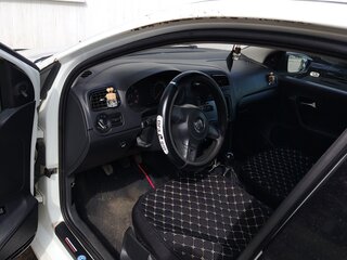 2014 Volkswagen Polo V, белый, 320000 рублей, вид 5