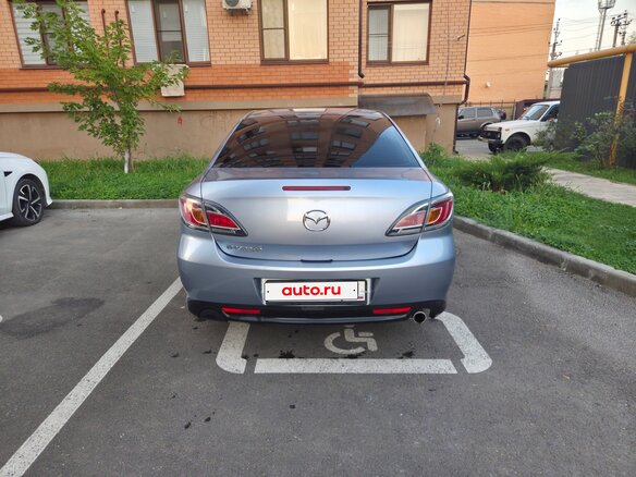 2010 Mazda 6 II (GH) Рестайлинг, серебристый, 860000 рублей - вид 2