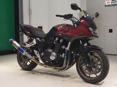 2015 Honda CB 1300, красный, 580000 рублей, вид 2