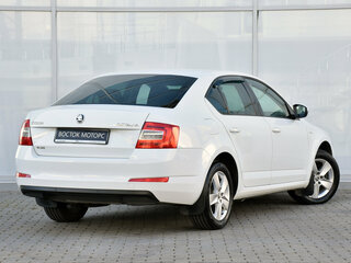 2016 Skoda Octavia III (A7), белый, 1450000 рублей, вид 3