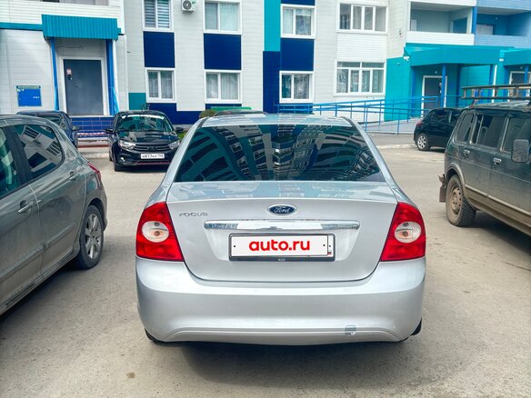 2008 Ford Focus II Рестайлинг, серебристый, 700000 рублей - вид 10