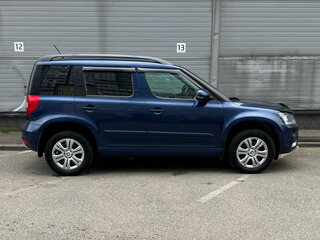 2015 Skoda Yeti I Рестайлинг, синий, 1249000 рублей, вид 4