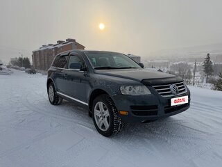 2005 Volkswagen Touareg I, серый, 950000 рублей, вид 3