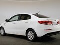 2017 Kia Rio III Рестайлинг, белый, 1000000 рублей - вид 6