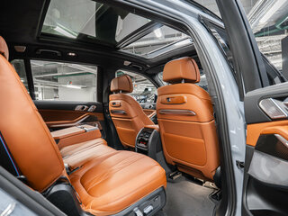 2026 BMW X7 40d I (G07) Рестайлинг, серый, 17790000 рублей, вид 2