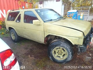 1990 Nissan Terrano I, серый, 100000 рублей, вид 2