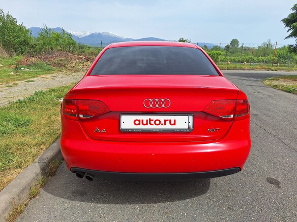 2010 Audi A4 IV (B8), красный, 990000 рублей - вид 5