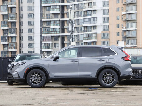 2026 Honda CR-V VI, серый, 3899000 рублей, вид 4