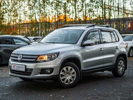 2011 Volkswagen Tiguan I Рестайлинг, серый, 770000 рублей, вид 1