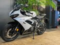 2025 Triumph Daytona 660, белый, 1150000 рублей - вид 6