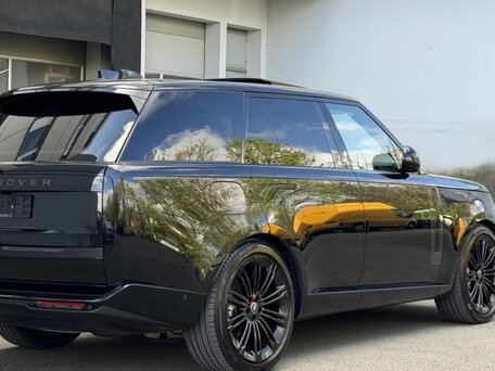 2025 Land Rover Range Rover D300 MHEV V, чёрный, 18299532 рублей, вид 4