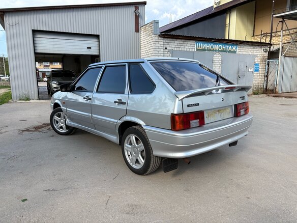 2004 Lada (ВАЗ) 2114, серебристый, 400000 рублей - вид 1