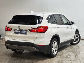 2016 BMW X1 18i sDrive II (F48), белый, 1690000 рублей, вид 4