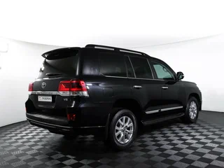 2019 Toyota Land Cruiser 200 Series Рестайлинг 2, чёрный, 6156000 рублей, вид 5