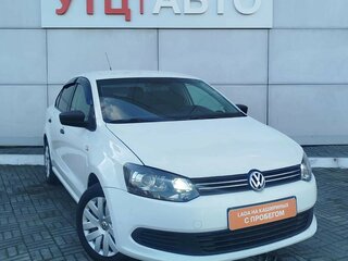 2010 Volkswagen Polo V, белый, 550000 рублей, вид 3