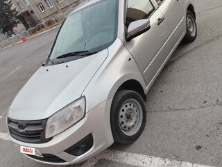 2015 Lada (ВАЗ) Granta I, серебристый, 220000 рублей, вид 1