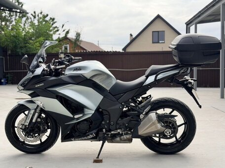 2017 Kawasaki Ninja 1000, серебристый, 1070000 рублей, вид 5