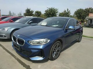 2022 BMW 1 серии 120i III (F52) Рестайлинг, синий, 1620000 рублей, вид 1