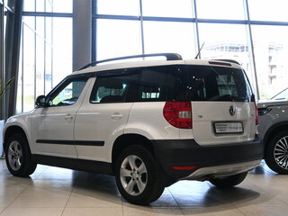 2013 Skoda Yeti I, белый, 729000 рублей, вид 4