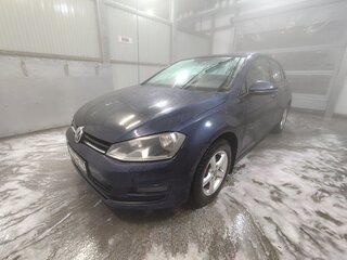 2013 Volkswagen Golf VII, синий, 900000 рублей, вид 3
