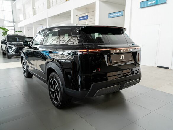 2026 Jaecoo J7 I Рестайлинг, чёрный, 2849000 рублей - вид 4
