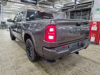 2026 Ram 1500 Crew Cab V Рестайлинг, серый, 10290000 рублей, вид 3