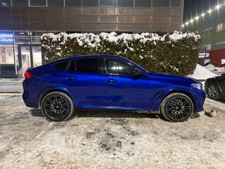 2020 BMW X6 M Competition III (F96), синий, 10000000 рублей, вид 3
