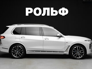 2025 BMW X7 40i I (G07) Рестайлинг, белый, 14980000 рублей, вид 2