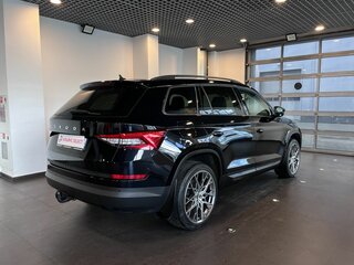 2019 Skoda Kodiaq I, чёрный, 2400000 рублей, вид 3